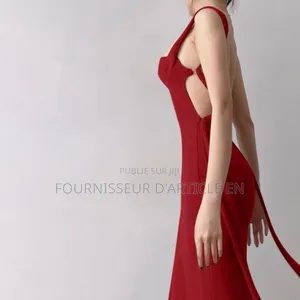 Robe Moulante Dos Nu