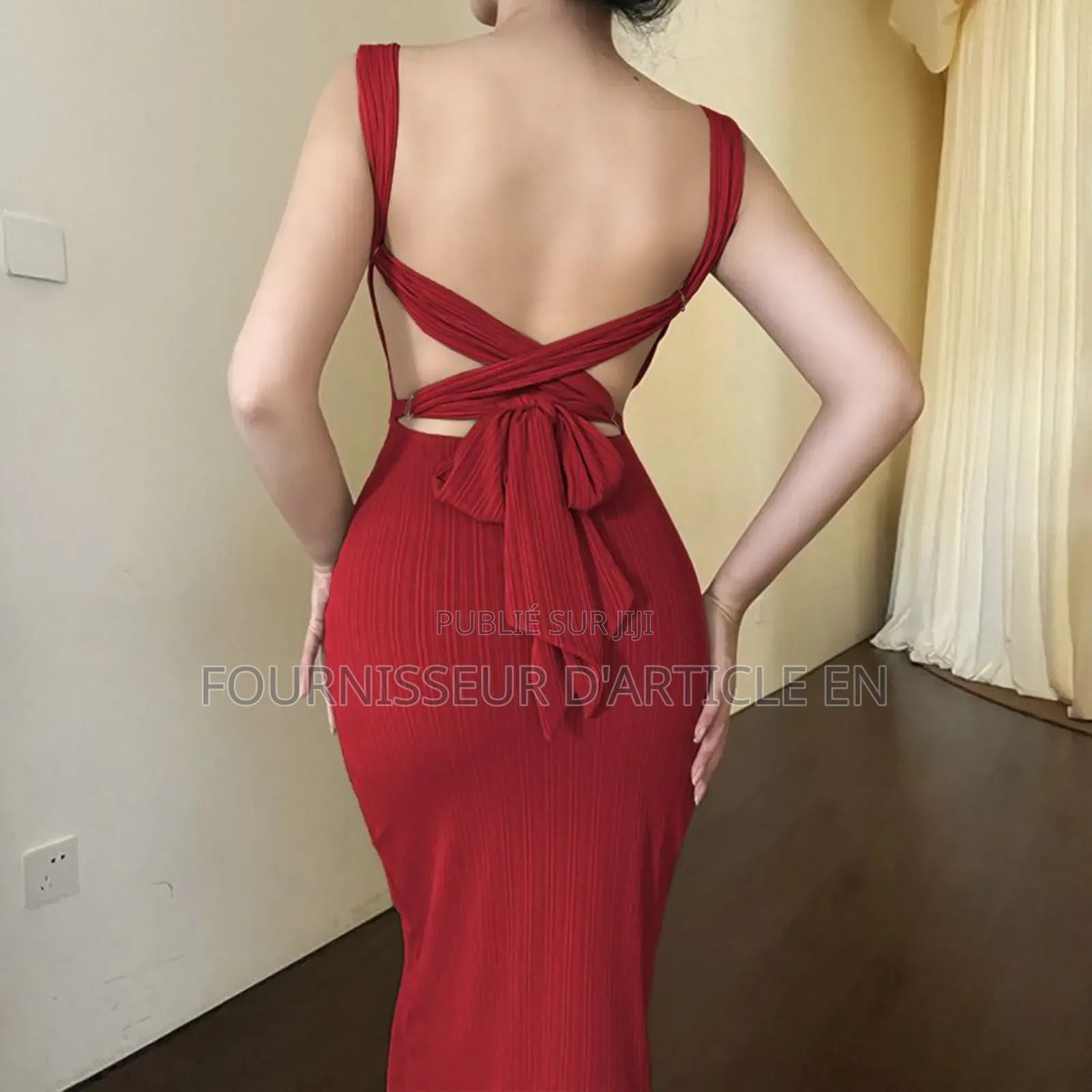 Robe Moulante Dos Nu
