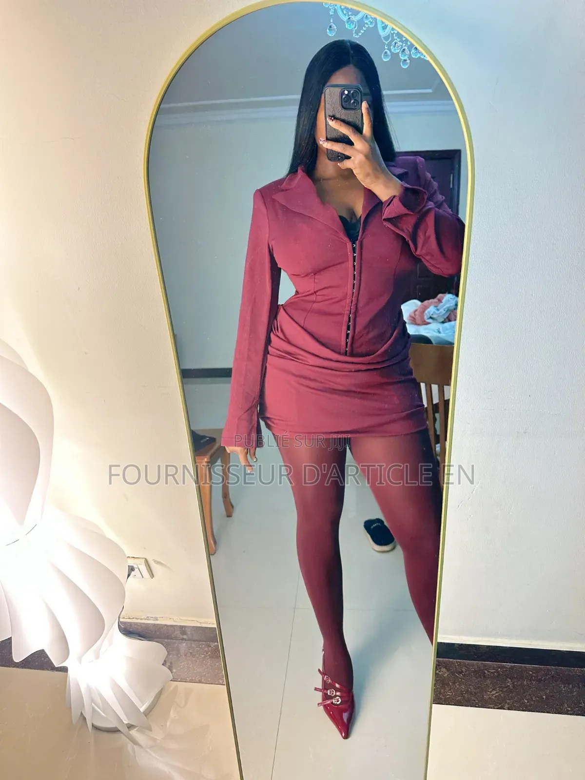 Robe Bordeaux À Manches Longues