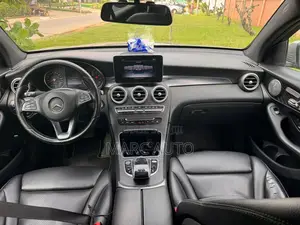 Mercedes-Benz GLC-Class 2018 Gris