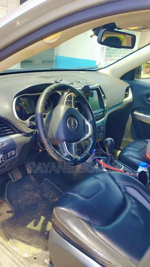 Jeep Grand Cherokee Limited 4dr 4x4 2019 Argenté