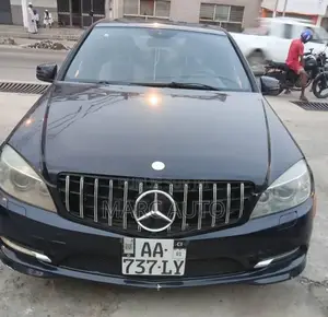 Mercedes-Benz C300 2012 Noir