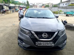 Nissan Qashqai 2019 Gris