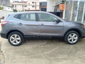 Nissan Qashqai 2019 Gris