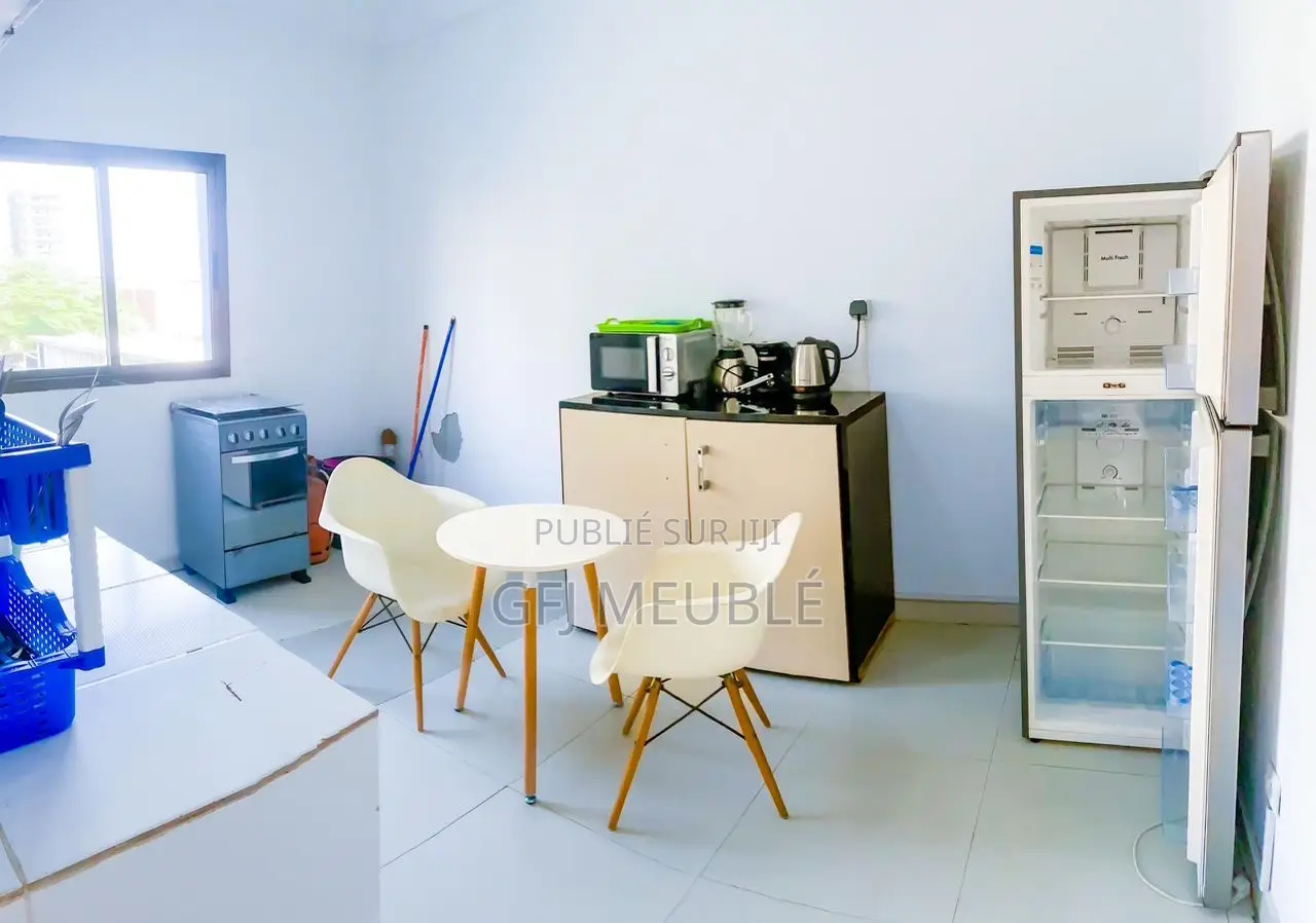 Meublé 1chbre Appartement dans Gfj Meublé, Marcory à Louer