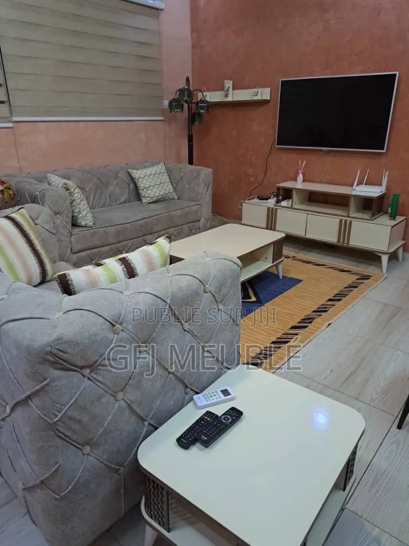 Meublé 1chbre Appartement dans Gfj Meublé, Marcory à Louer