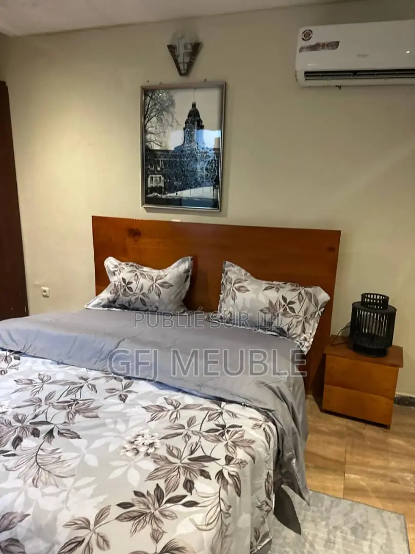 Meublé 3chbre Appartement dans Gfj Meublé, Cocody à Louer