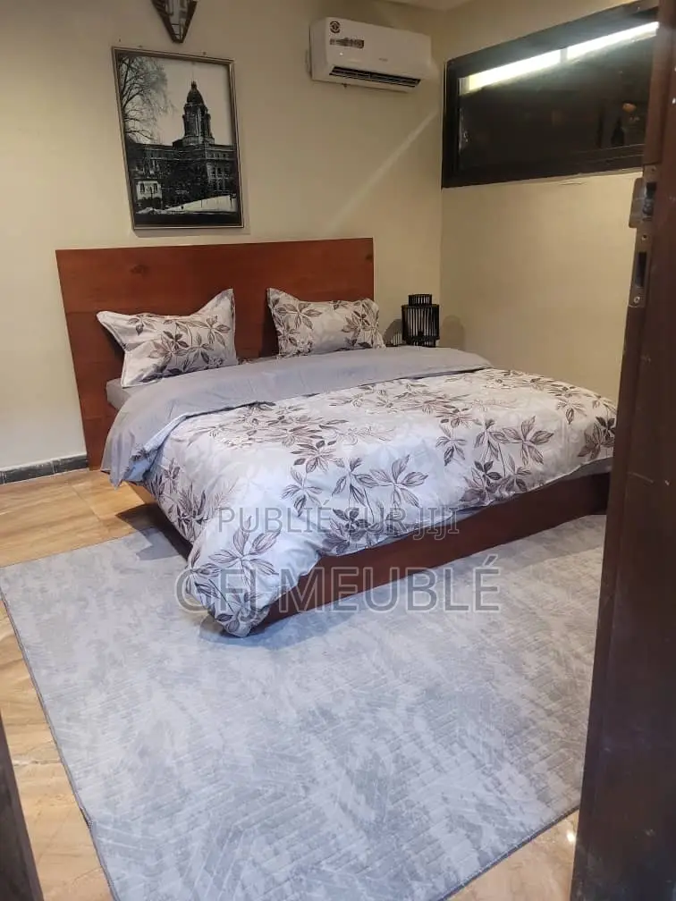 Meublé 3chbre Appartement dans Gfj Meublé, Cocody à Louer