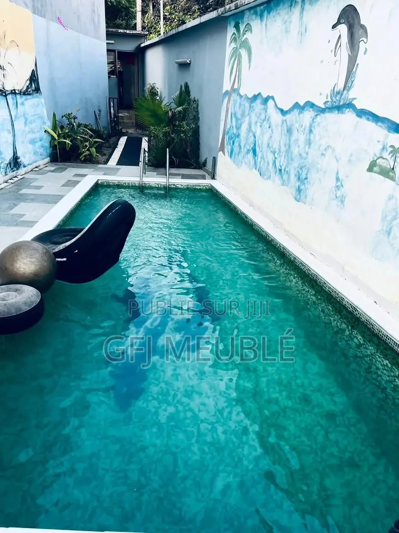 Meublé 3chbre Appartement dans Gfj Meublé, Cocody à Louer