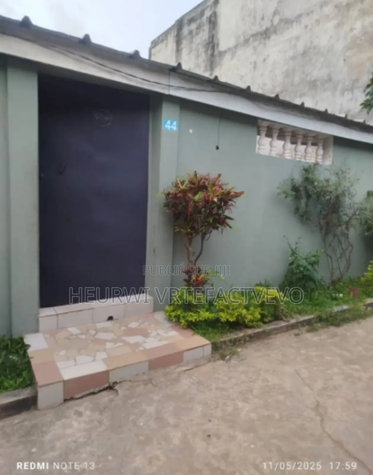 5chbre Duplex dans Bingerville, Cocody à Vendre