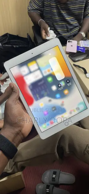 Apple iPad Air 2 64 GB Argenté