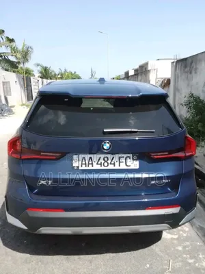 BMW X1 2024 Bleu