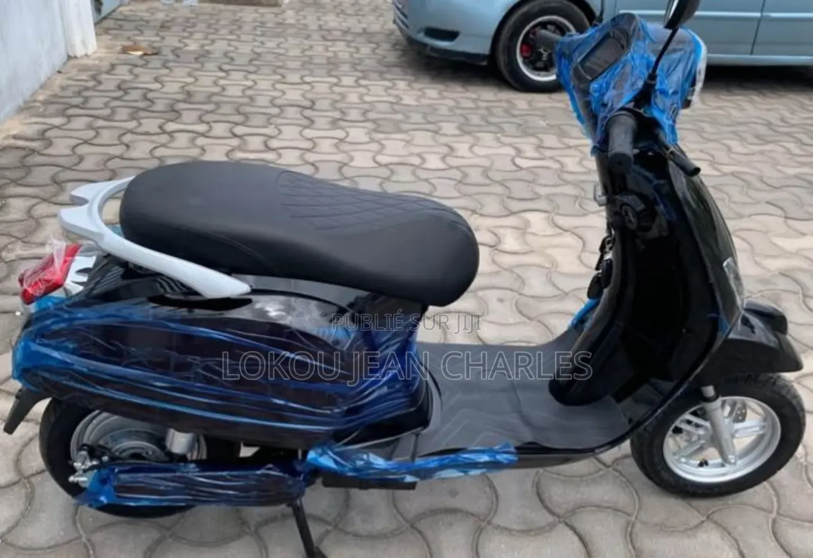 Nouveau Autre 2024 Noir