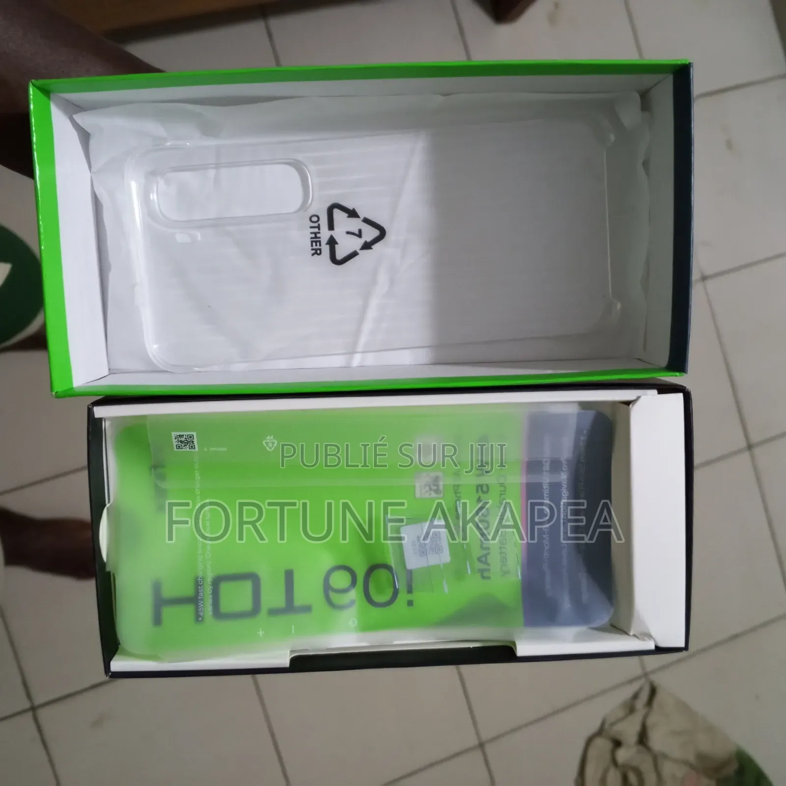 Nouveau Infinix Hot 60i 128 GB Noir