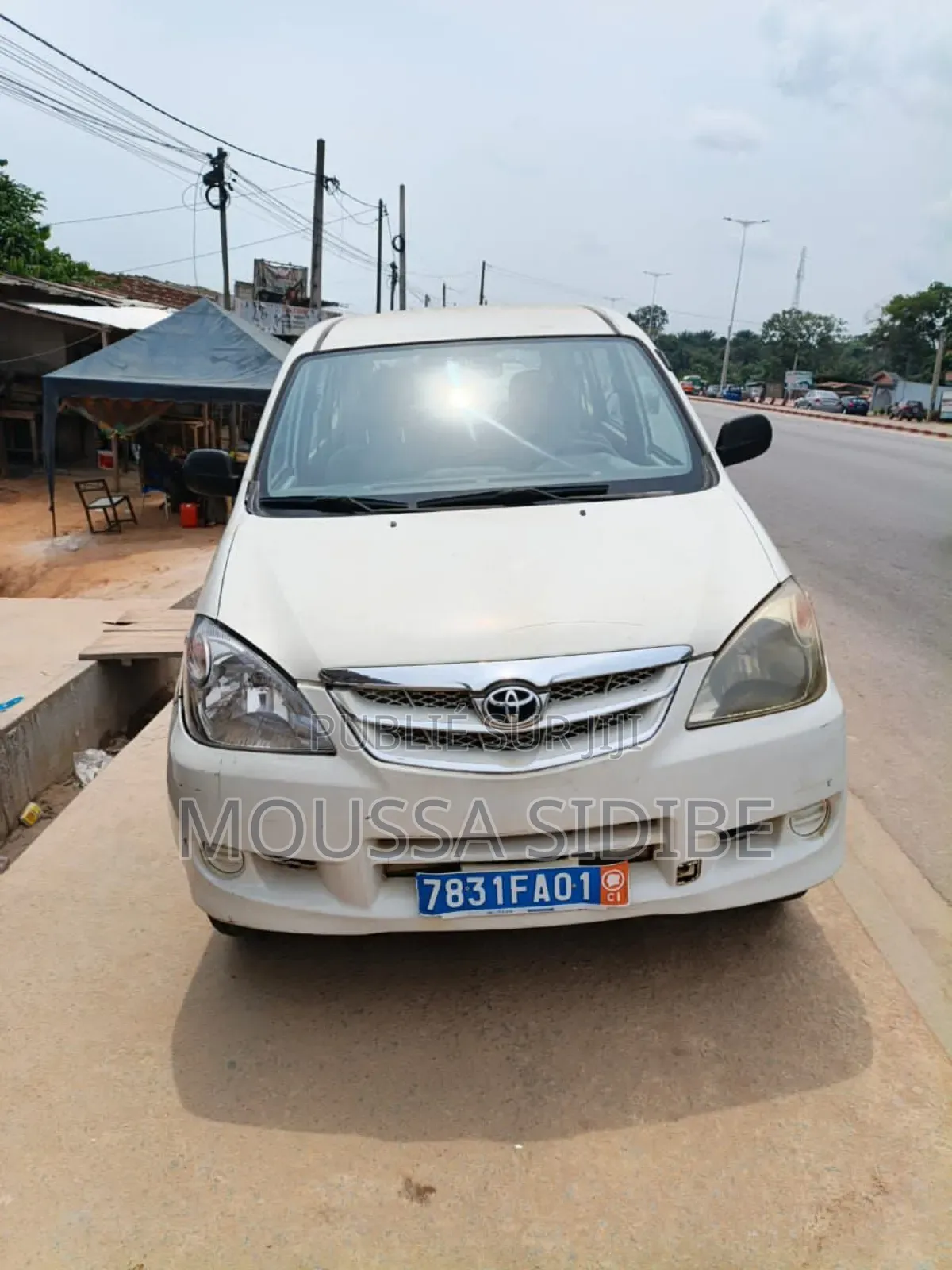Toyota Avanza 2009 Blanc