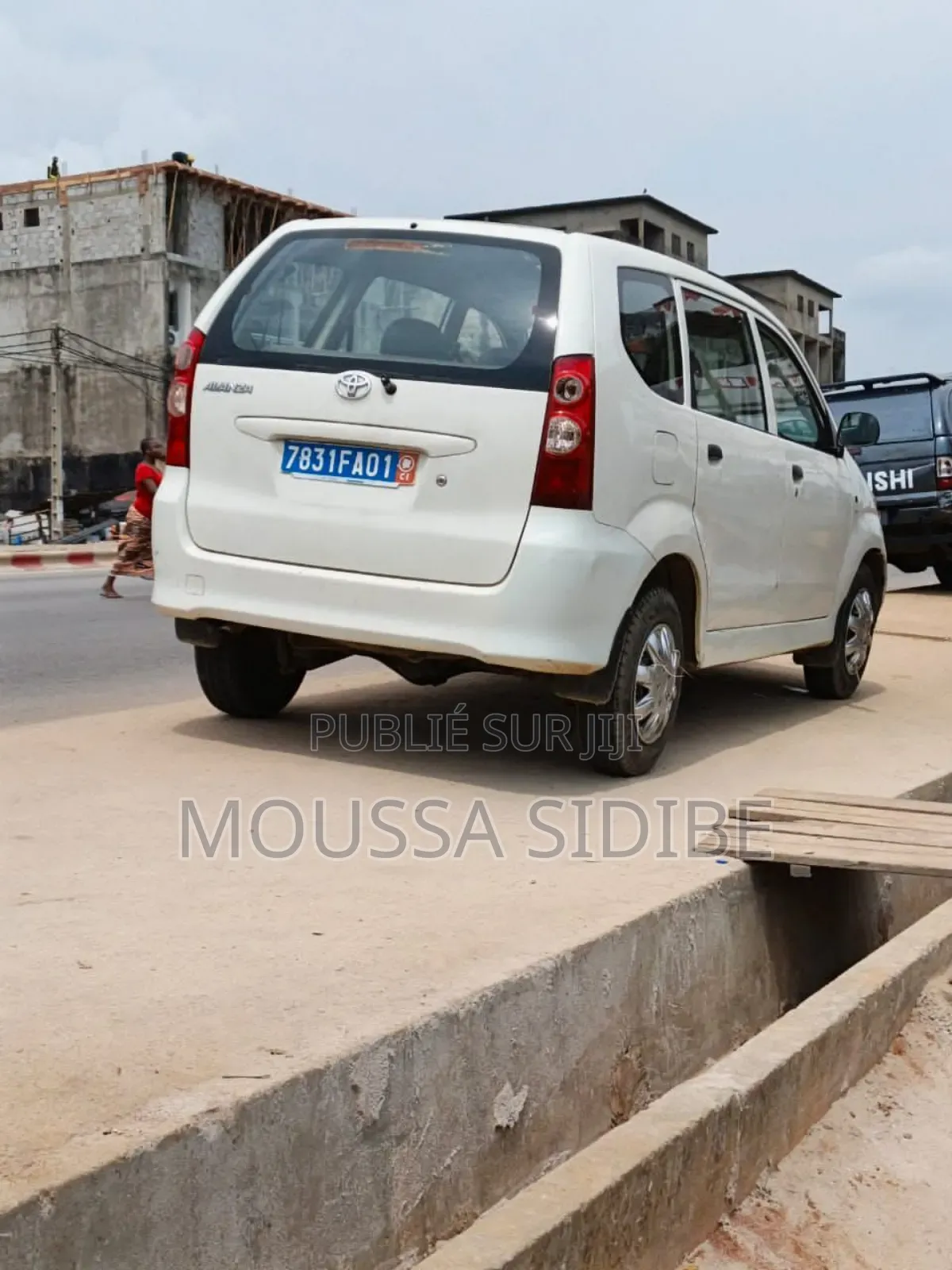 Toyota Avanza 2009 Blanc