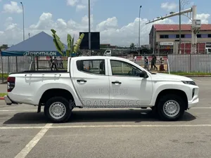 Mitsubishi L200 Double Cab 2.2 4WD 2021 Blanc
