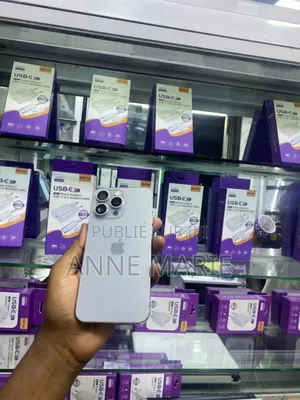 Apple iPhone 15 Pro Max 256 GB Gris