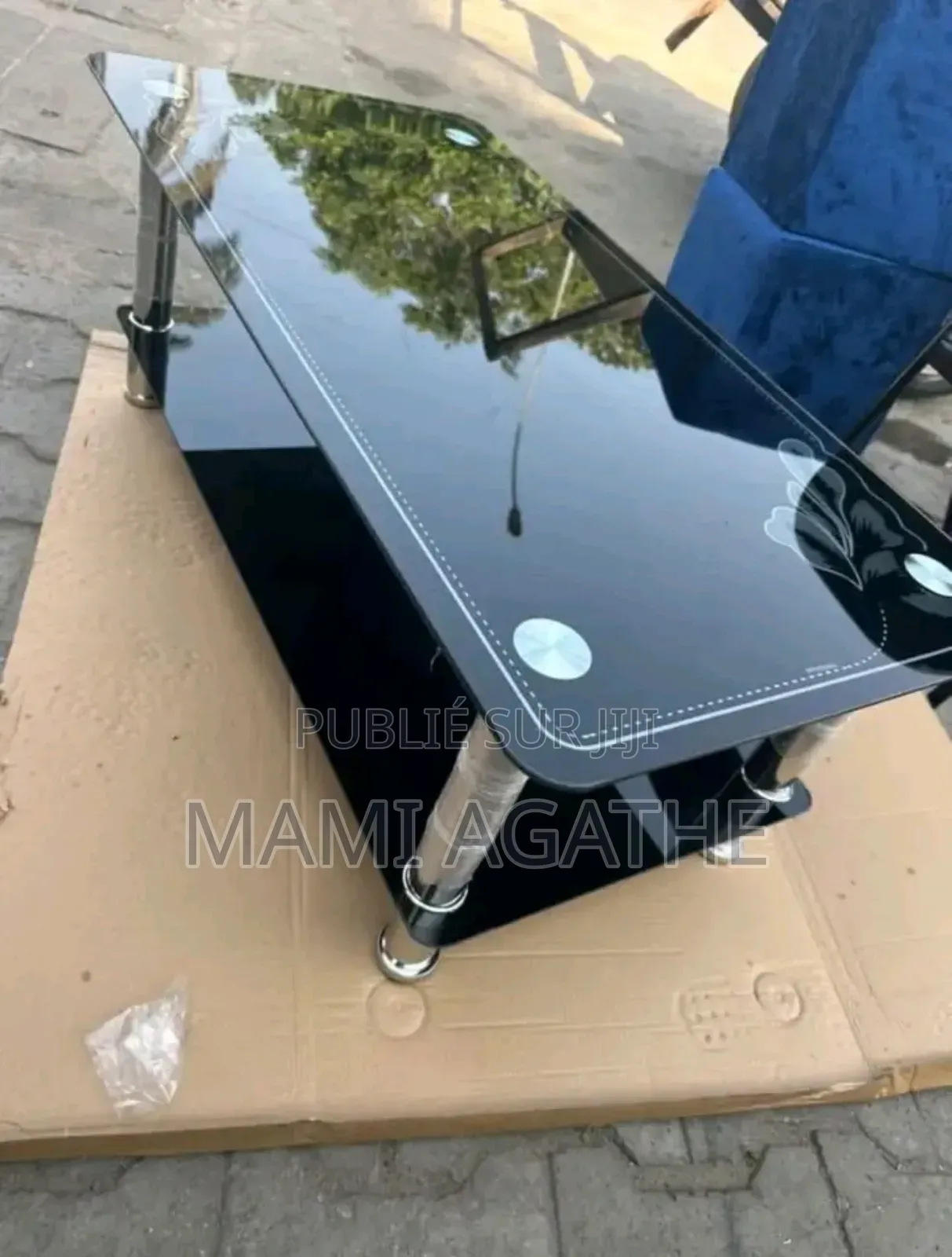 Table Centrale Vitrée