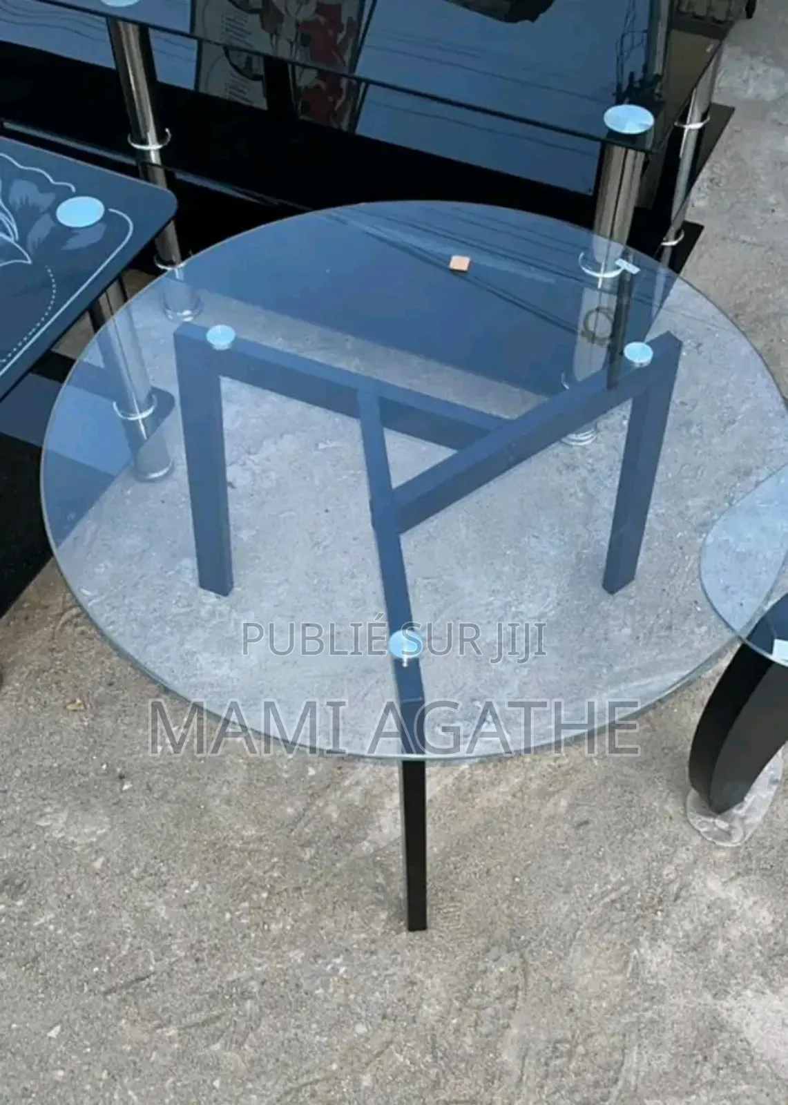 Table Centrale Vitrée