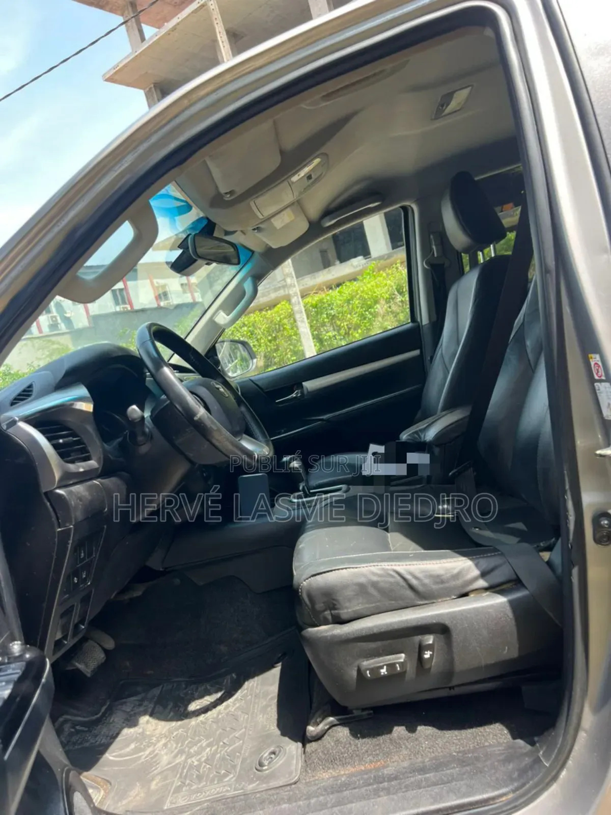 Toyota Hilux 2024 Gris