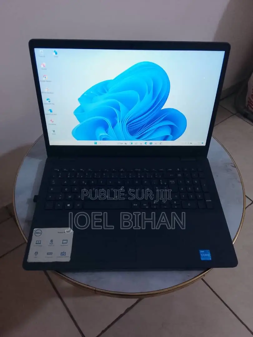 Ordinateur portable Dell Latitude 5410 8GB Intel Core i3 HDD 512GB