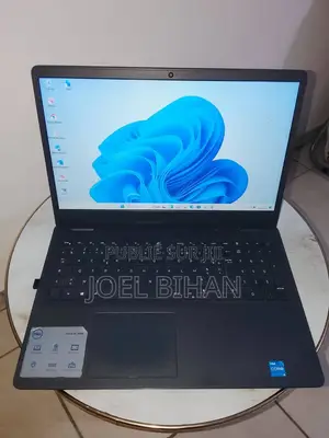 Ordinateur portable Dell Latitude 5410 8GB Intel Core i3 HDD 512GB