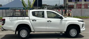 Mitsubishi L200 2022 Blanc