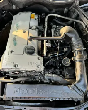 Mercedes-Benz C200 2005 Gris