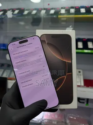 Nouveau Apple iPhone 16 Pro Max 256 GB Doré