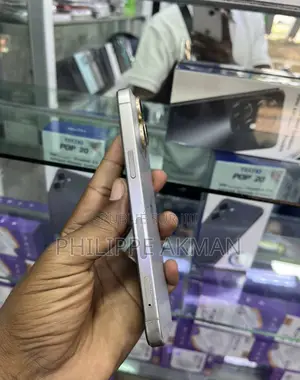 Apple iPhone 15 Pro 128 GB Gris