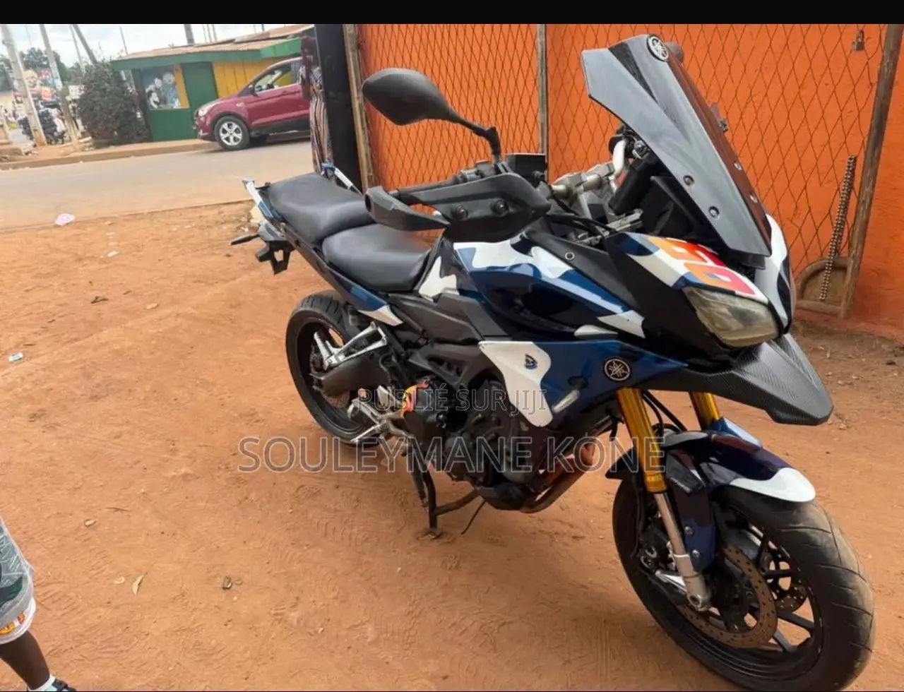 Yamaha Autre 2016 Bleu