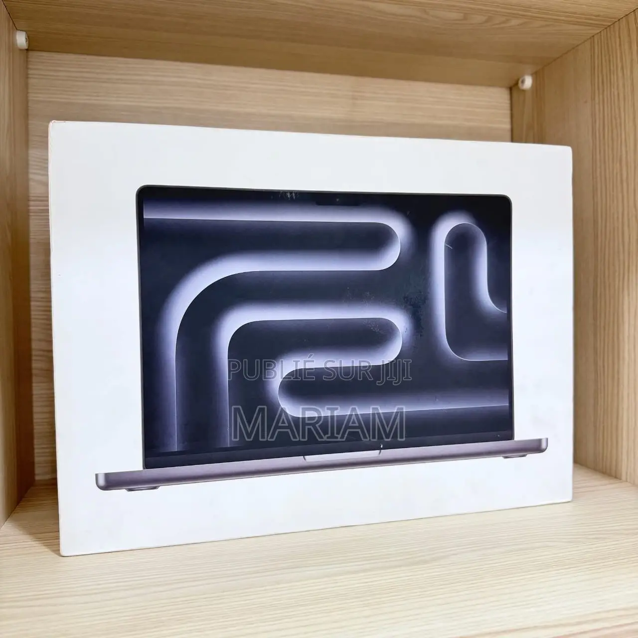 Nouveau Apple MacBook Pro 2024 M4 14-inch 16GB Apple M4 SSD 512GB