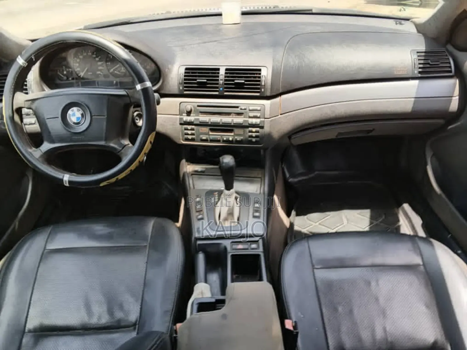 BMW 318i 2002 Blanc cassé