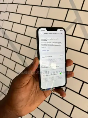 Nouveau Apple iPhone 13 128 GB Bronze