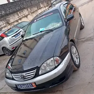 Toyota Avensis 2002 Noir