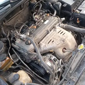 Toyota Avensis 2002 Noir