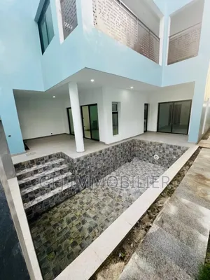 4chbre Duplex dans Francis Gweh, Cocody à Vendre