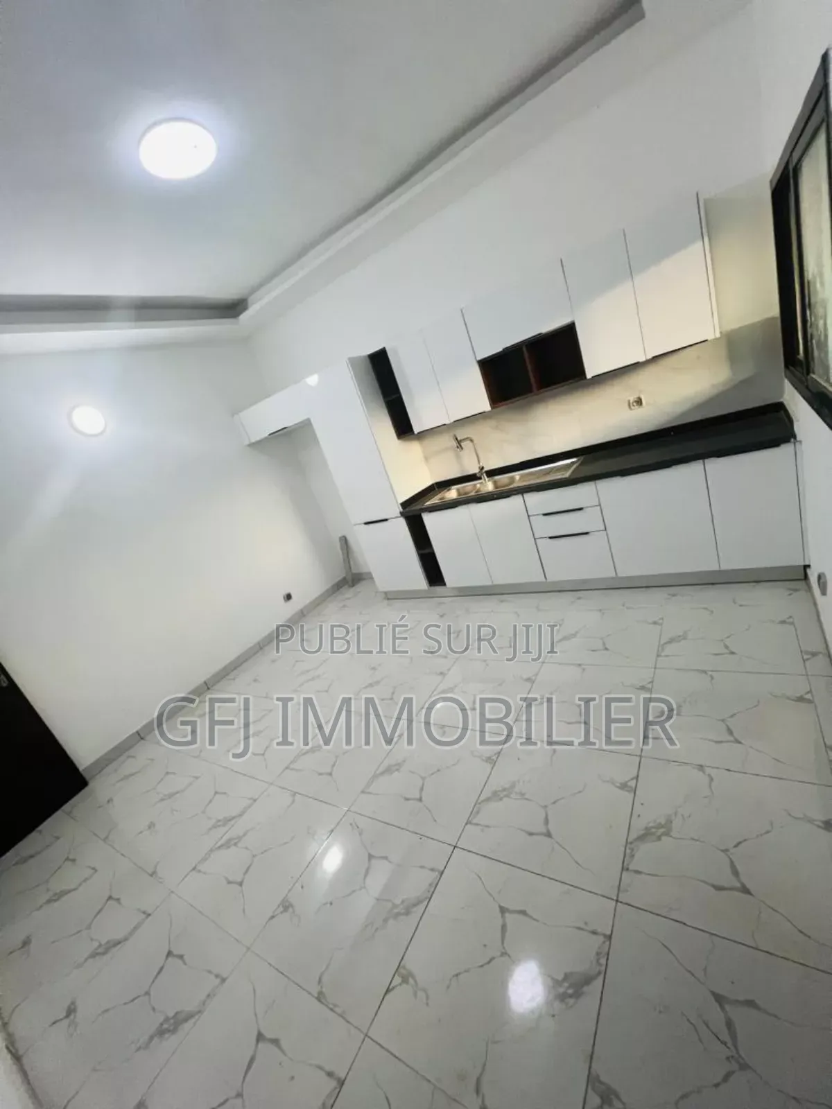 4chbre Duplex dans Francis Gweh, Cocody à Vendre