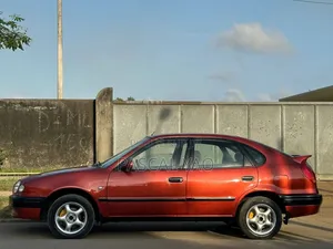 Toyota Echo Coupe 2000 Marron