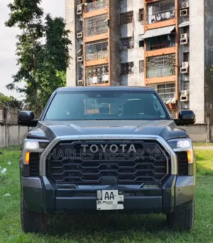 Toyota Tundra 2024 Noir