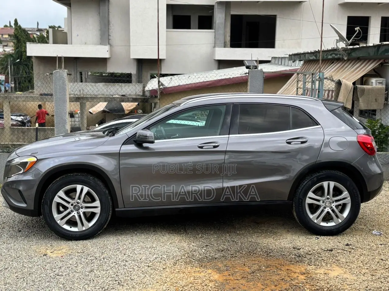 Mercedes-Benz GLA 250 2019 Gris