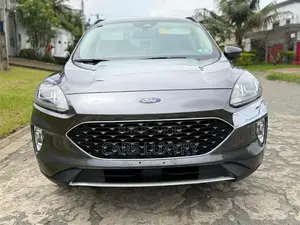 Ford Escape SE 2021 Gris