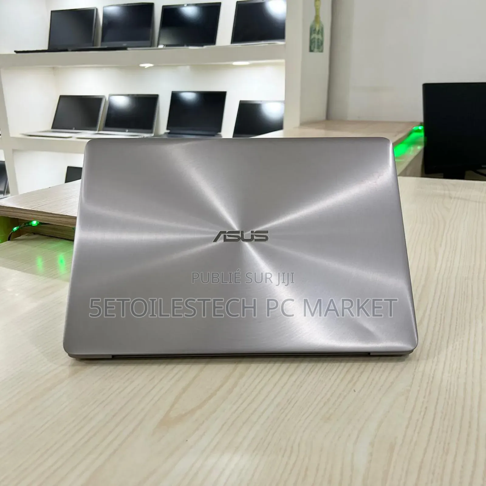 Nouveau Asus ZenBook 3 Deluxe UX490UA 8GB Intel Core i7 SSD 1T