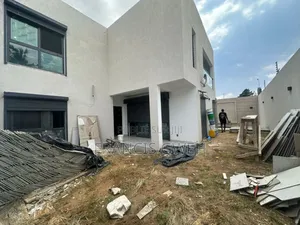 4chbre Duplex Dans Francis Gweh, Cocody À Vendre