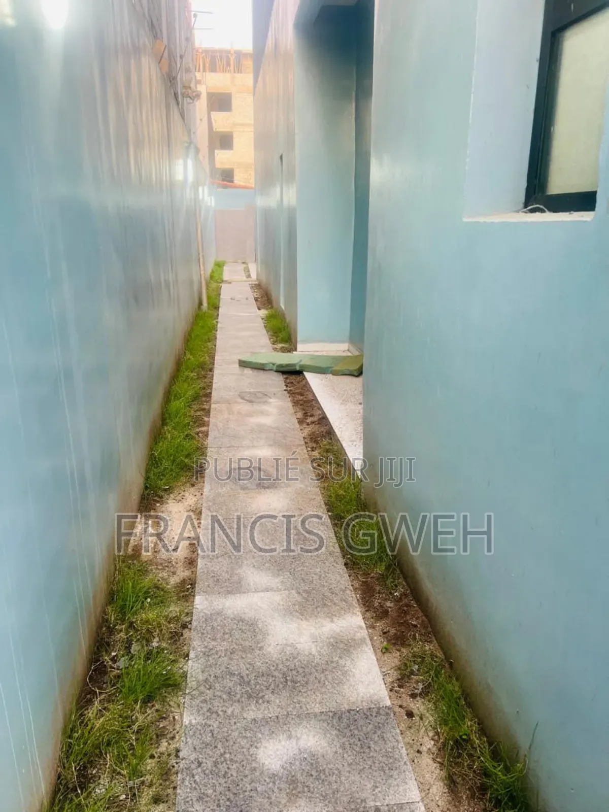 4chbre Duplex dans Francis Gweh, Cocody à Vendre