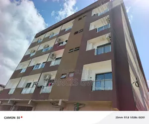 2chbre Appartement dans Francis Gweh, Cocody à Vendre
