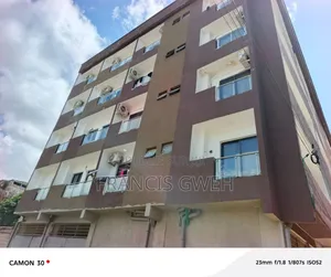 2chbre Appartement dans Francis Gweh, Cocody à Vendre