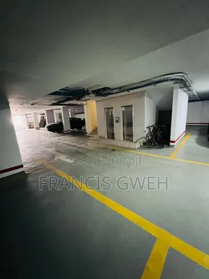 4chbre Appartement dans Francis Gweh, Cocody à Louer