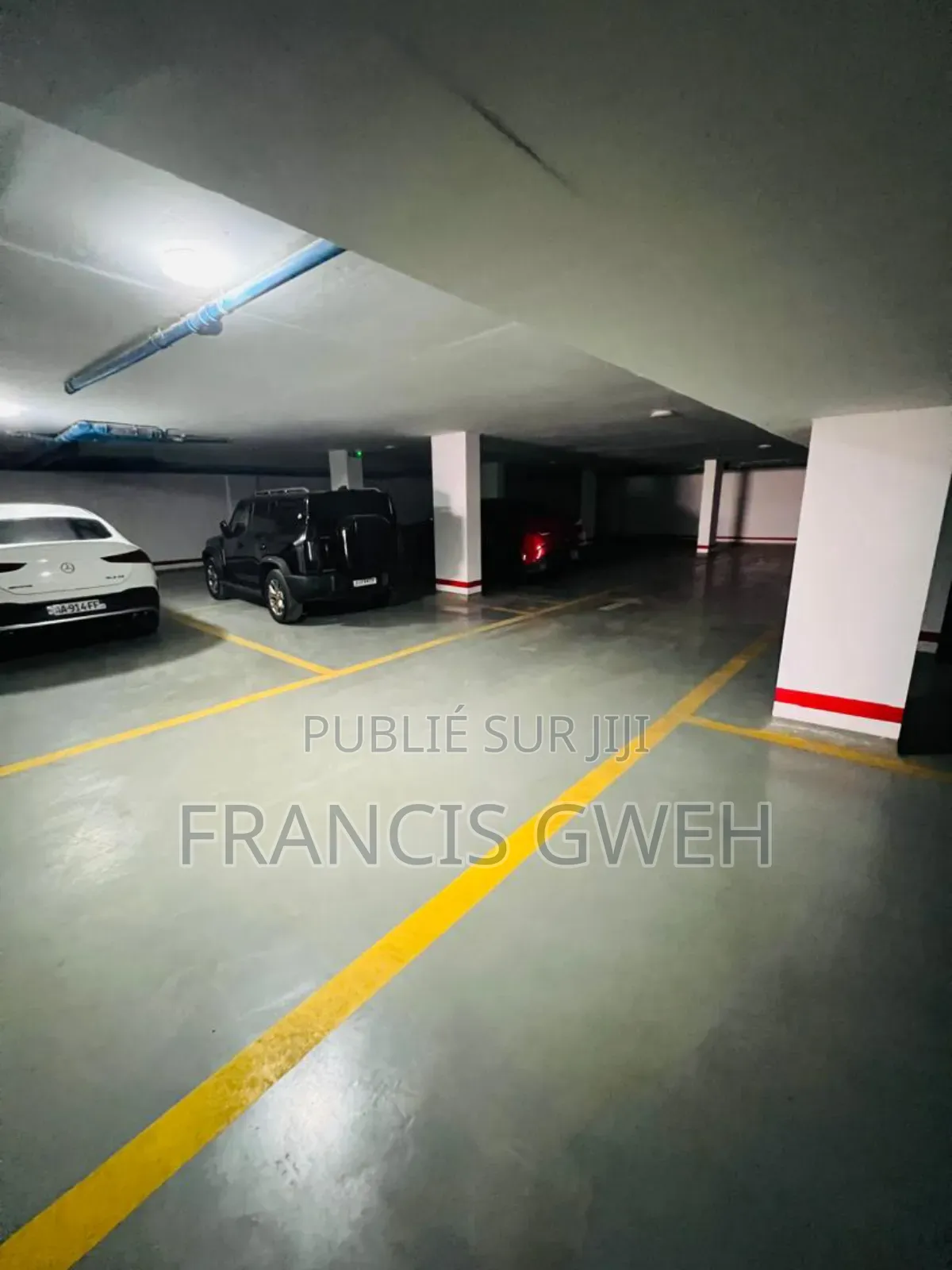 4chbre Appartement dans Francis Gweh, Cocody à Louer